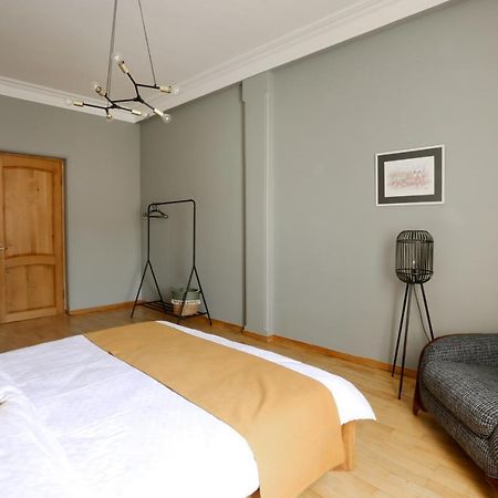 Hotelise I Our-Yard Apartment Jerevan Eksteriør billede
